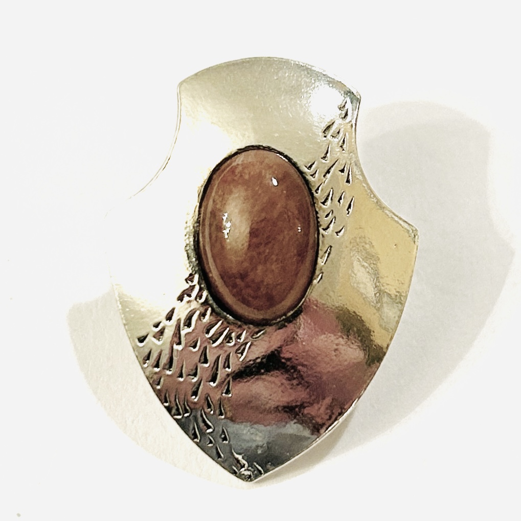 Stříbrná spona na šátek s jaspisem