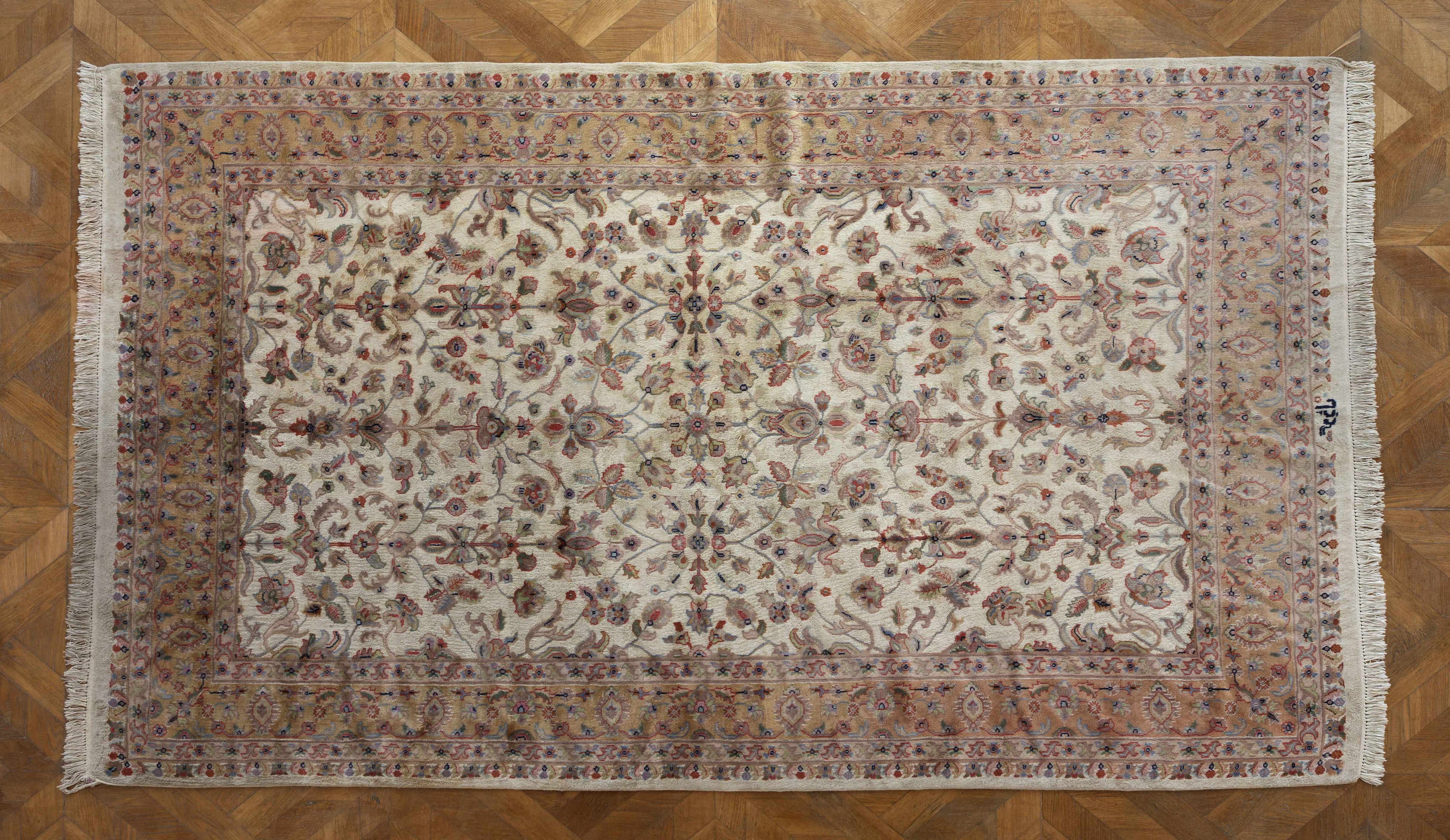 Pákistánský koberec Lahore Signovaný 277 X 191 cm