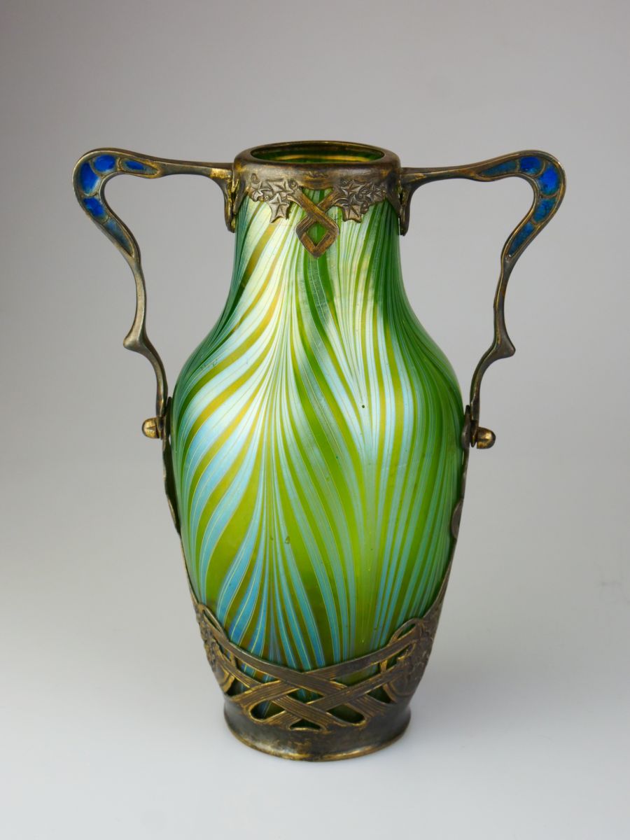 Secesní váza Loetz – PG 7501