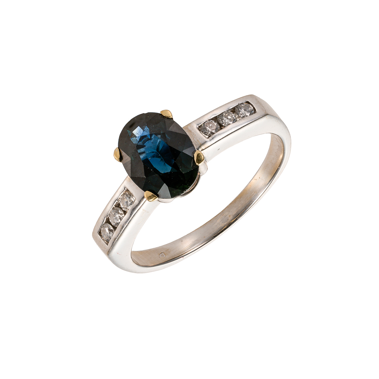 Zlatý prsten s přírodním safírem a přírodními diamanty
