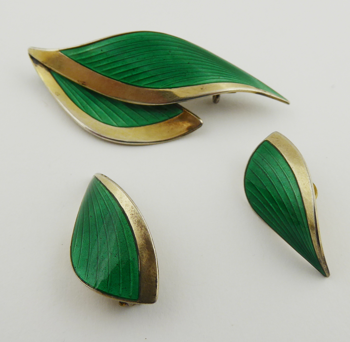 Stříbrná souprava – Albert Scharning, Norsko