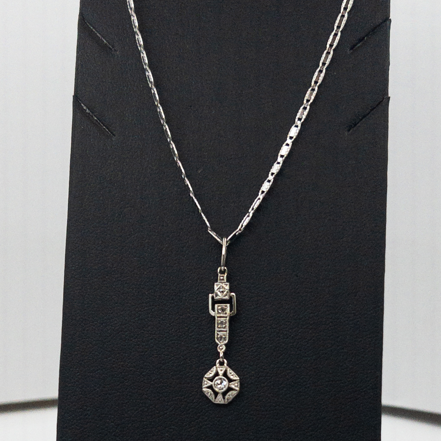 Briliantový náhrdelník, Art Deco