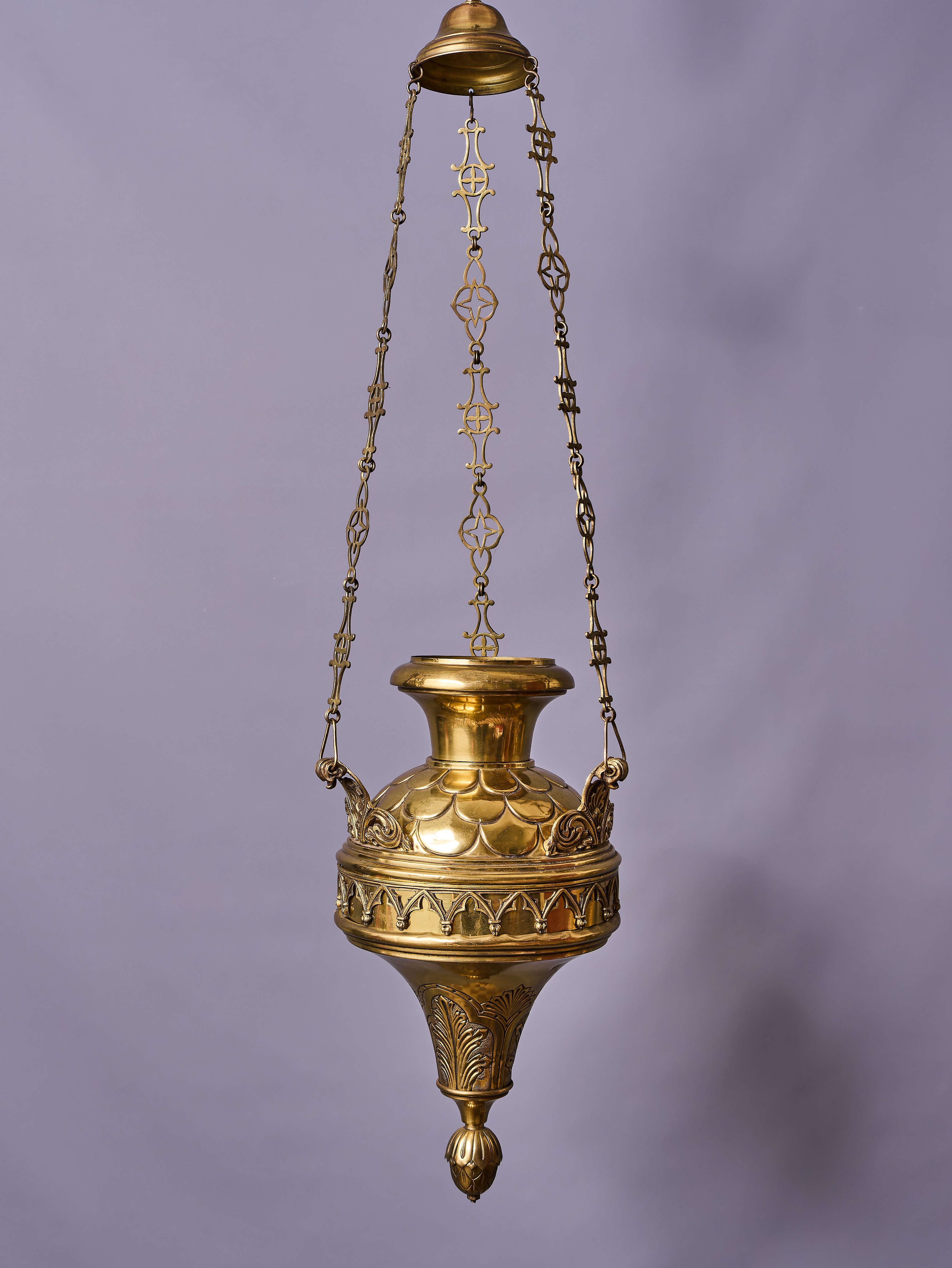 Neogotická závěsná chrámová olejová lampa - věčné světlo