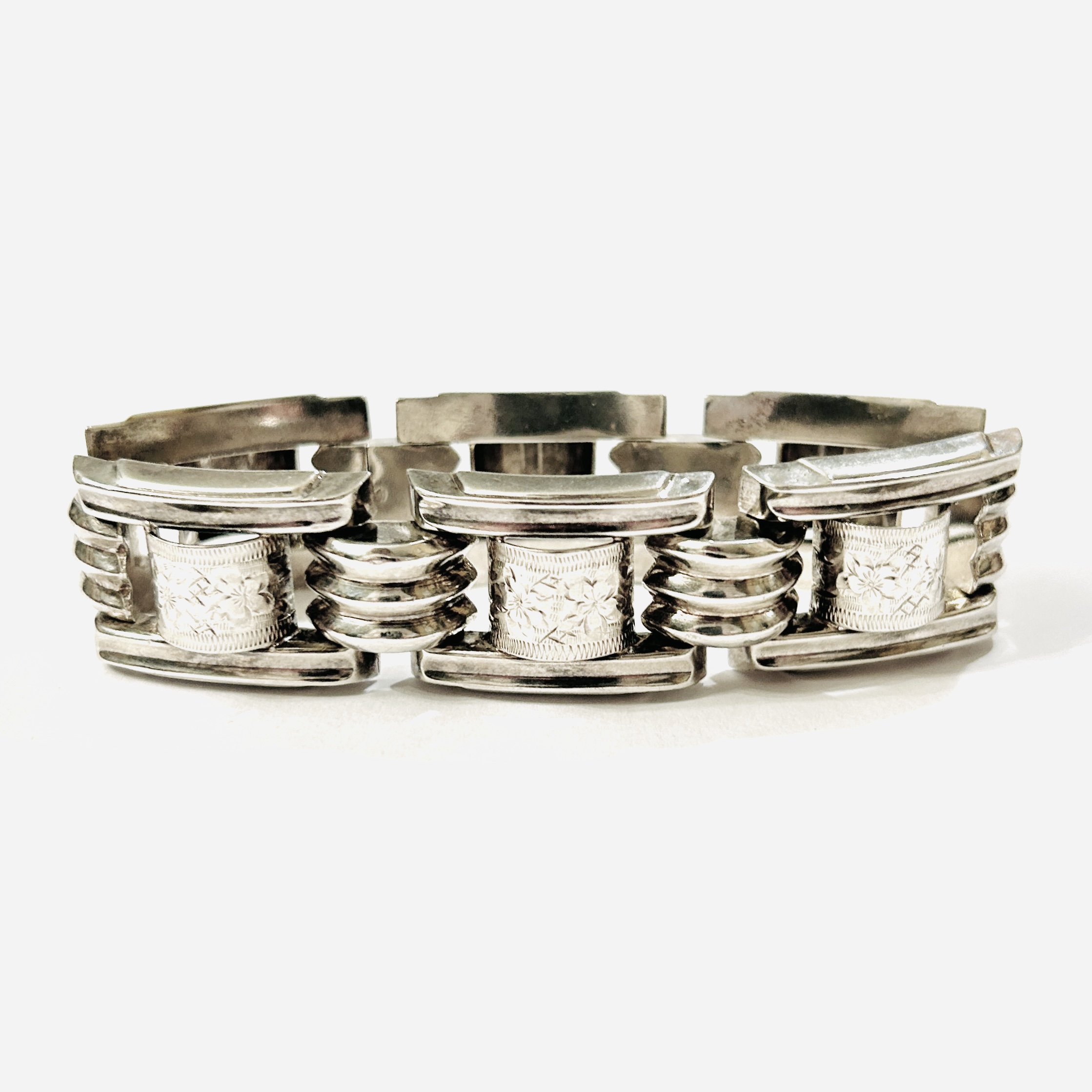 Stříbrný art-deco článkový náramek