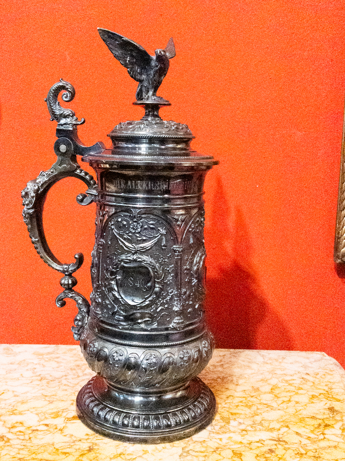 Německý pivní korbel Humpen/Deckelhumpen