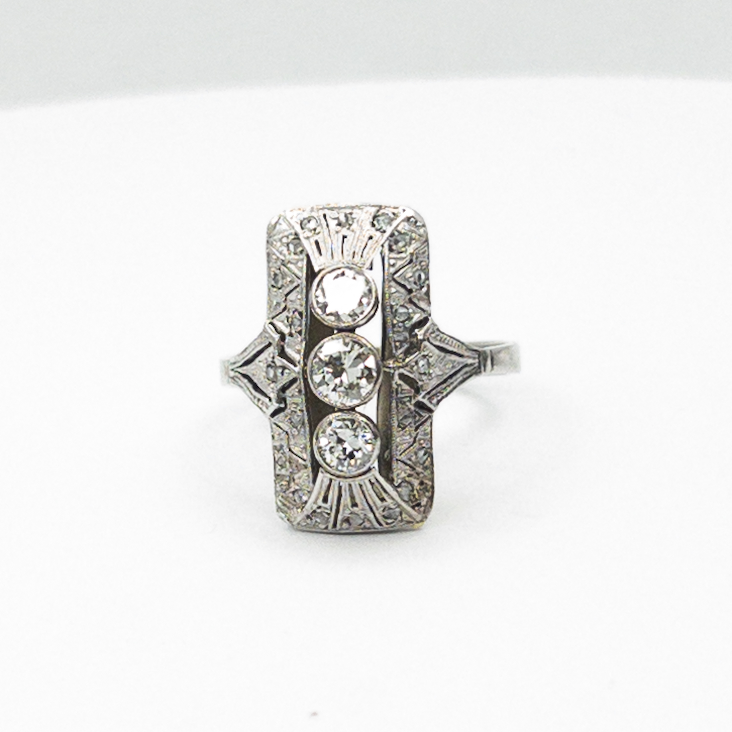 Briliantový prsten, Art Deco