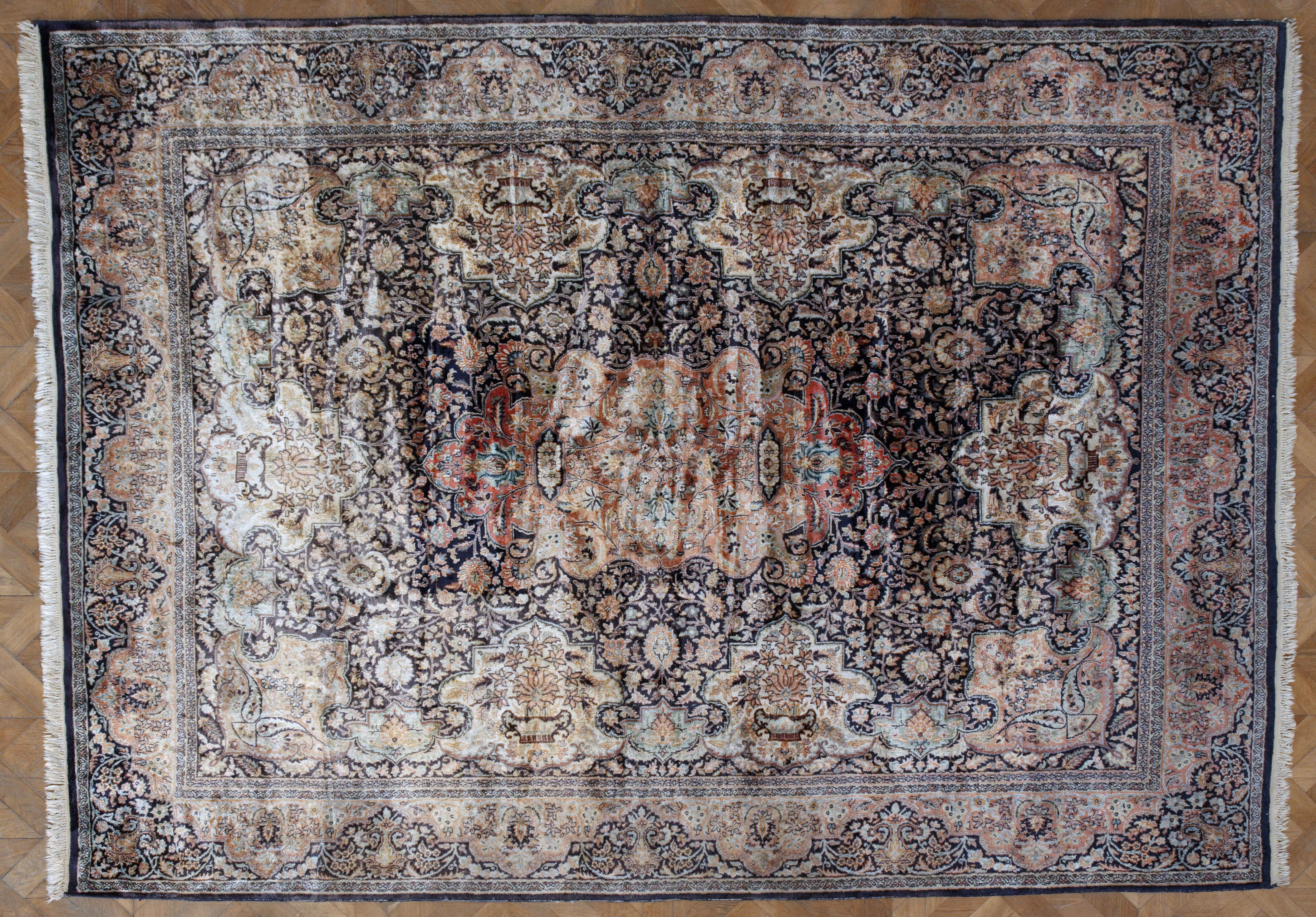Hedvábný Kašmírský koberec 337 X 244 cm
