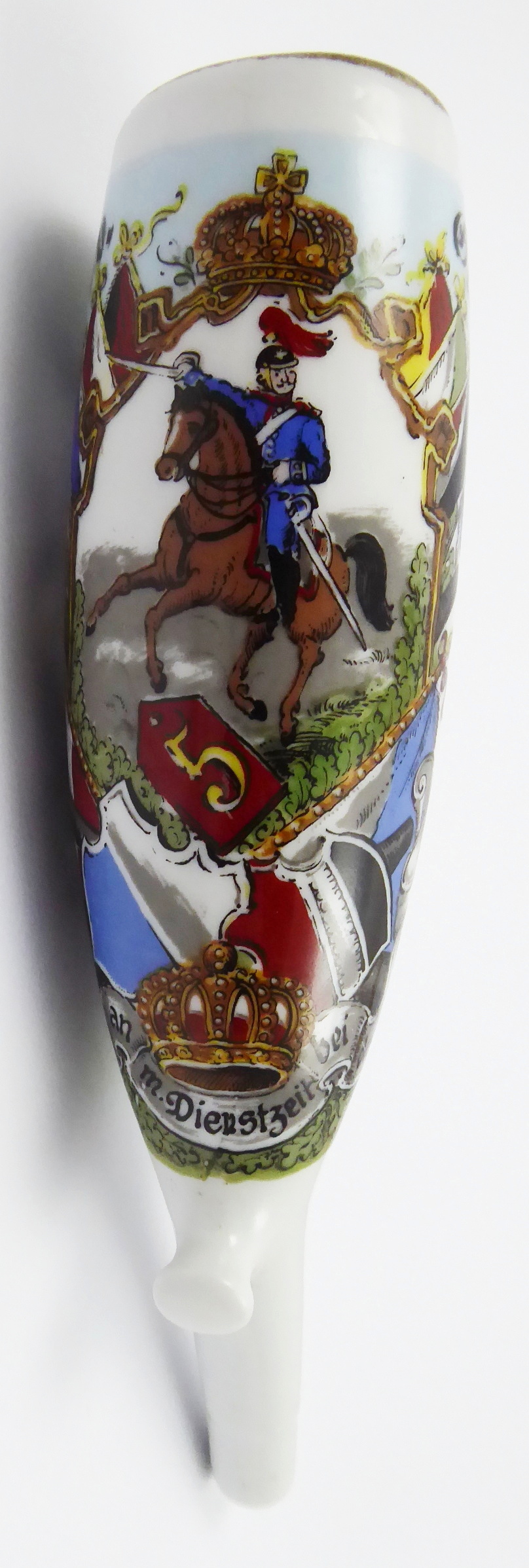 Porcelánová fajfka vojína jezdectva