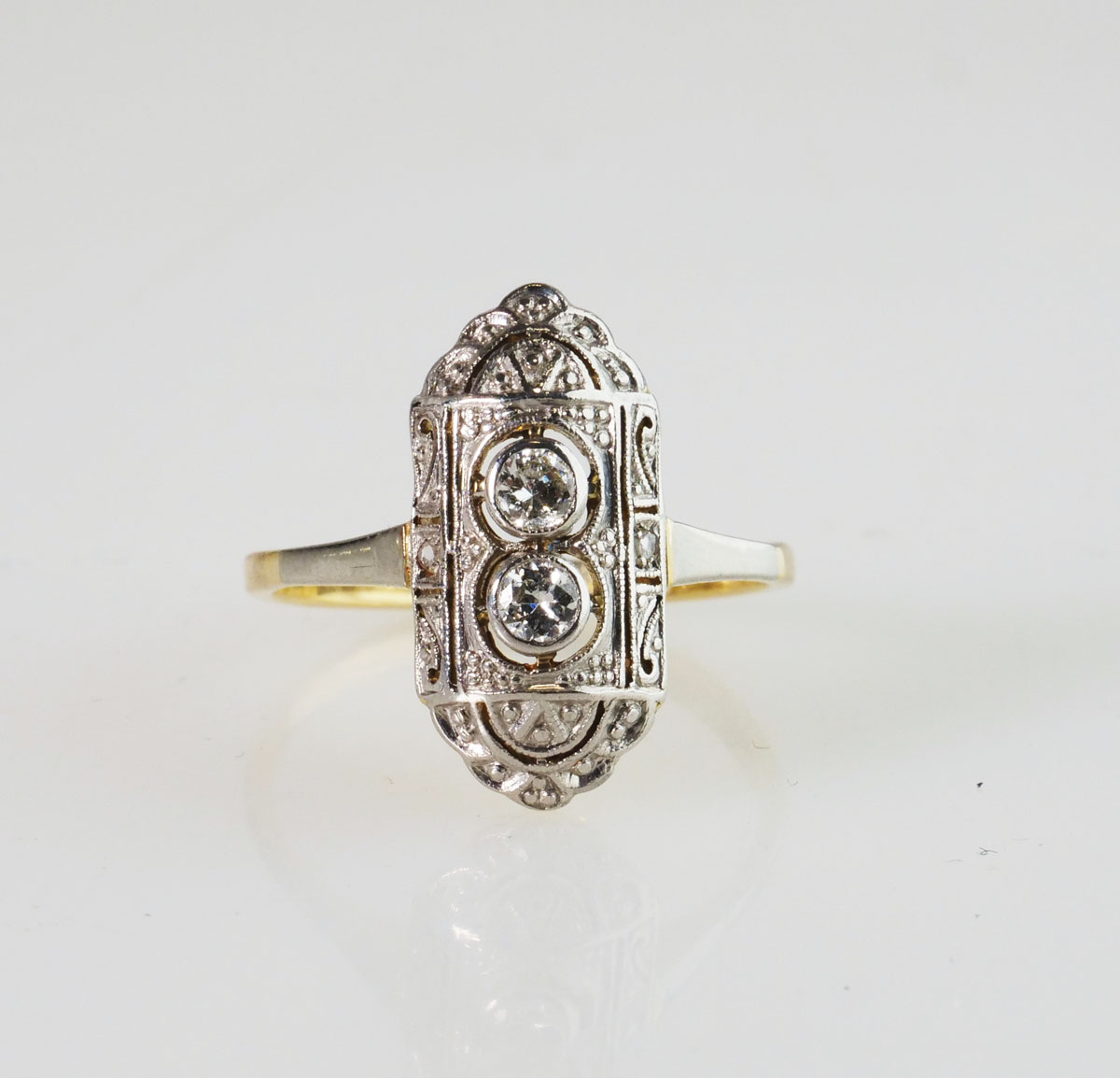 Art deco zlatý prsten s diamanty