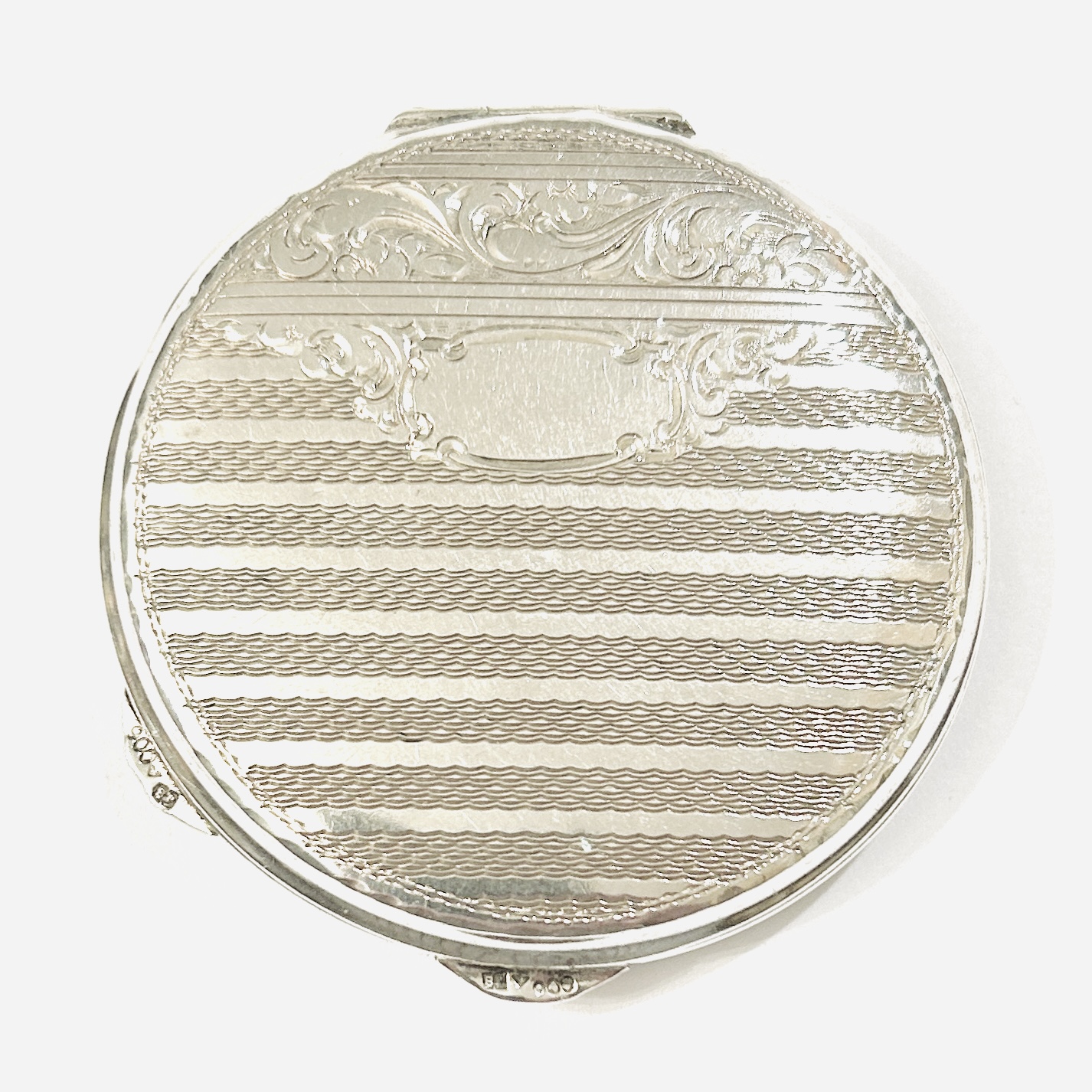 Stříbrná art-deco pudřenka – Jan Šebesta