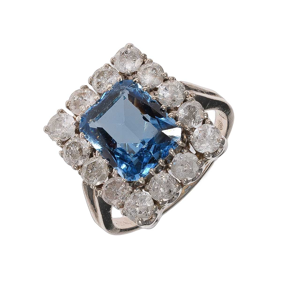 Prsten z bílého zlata s modrým spinelem a vzácně bílými diamanty 1,47 ct
